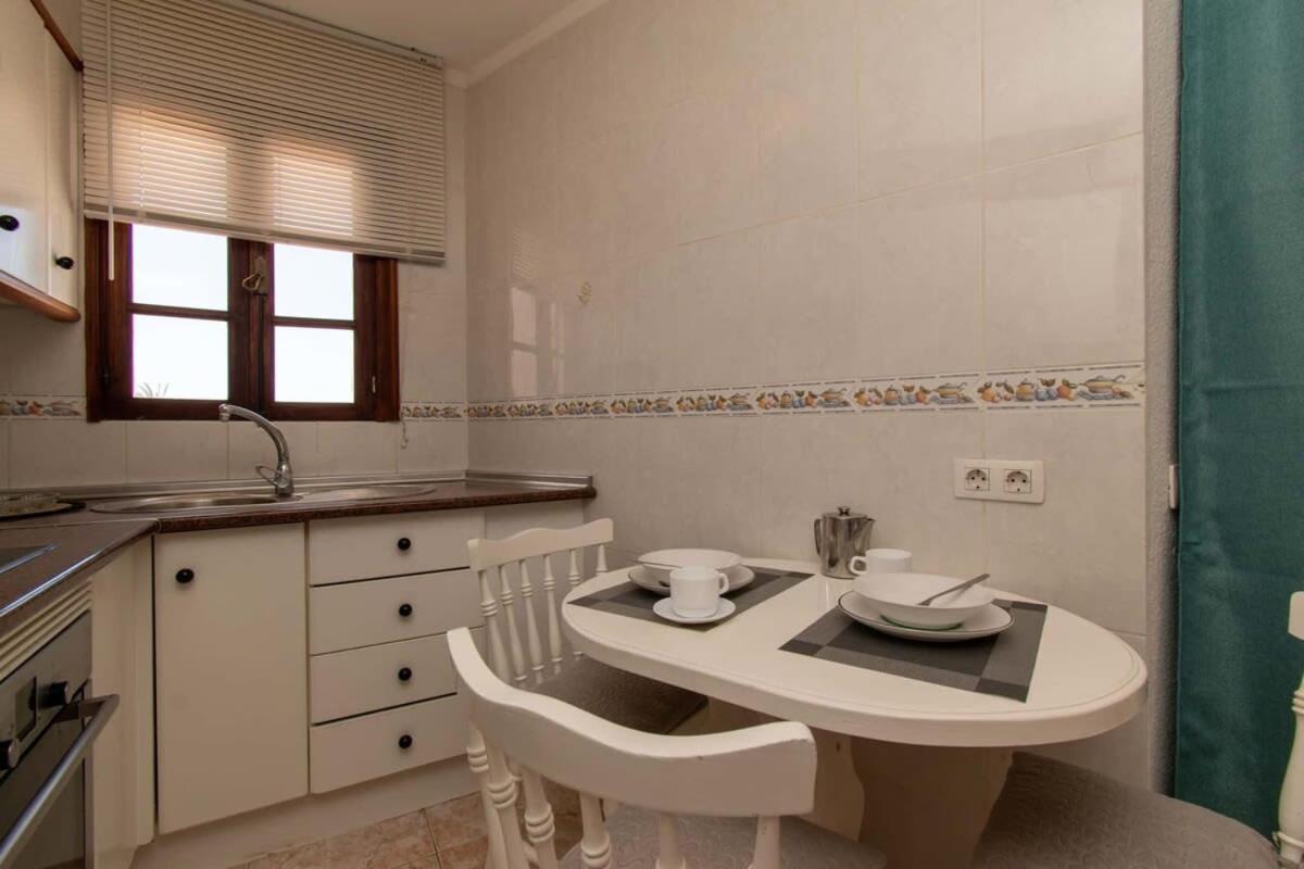 Parque Santiago II 269 - Studio With Sea And Pool Views Playa de las Américas Kültér fotó